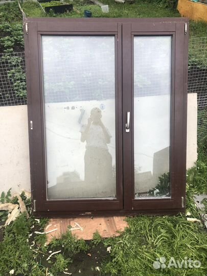 Дверь банная и окно стеклопакет