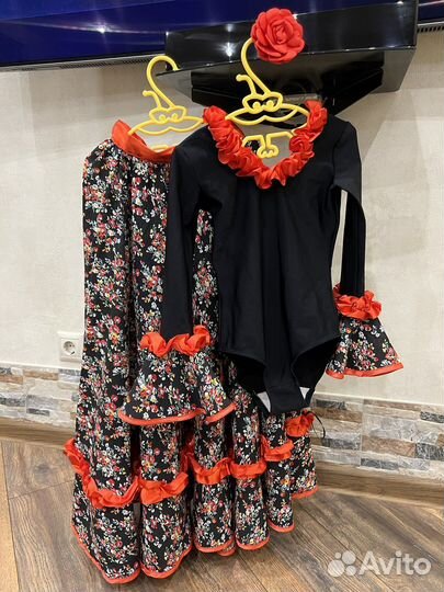 Танцы / костюм на рост 115-125 см