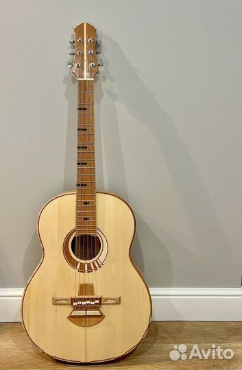 Мастеровая акустическая гитара (Массив)