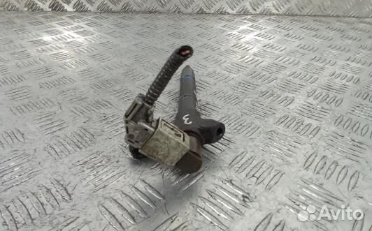 Форсунка дизельная toyota avensis T27 (YBE15AL03)