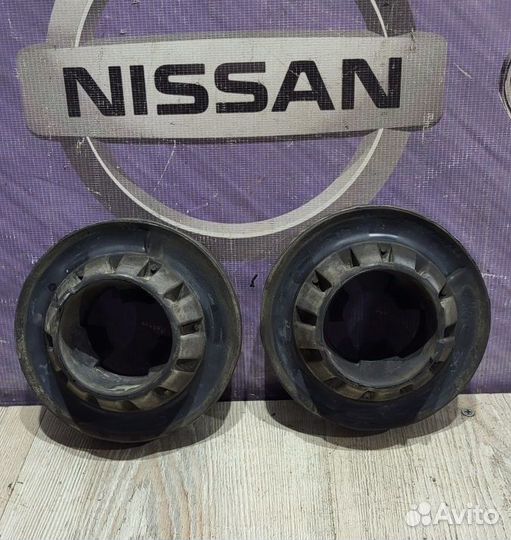 Опора пружины Опорник Отбойник Nissan teana J32 Ле