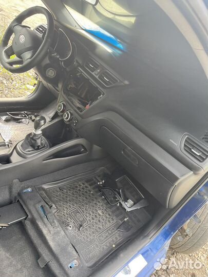 Комплект Безопасности/ торпедо kia rio 3