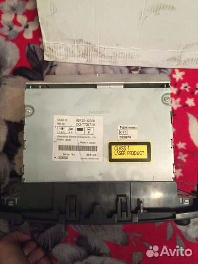 Продаю магнитофон от рав4