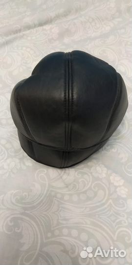 Мужская кожаная кепка