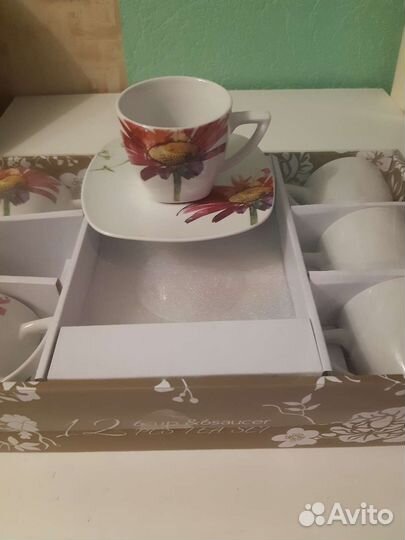 Сервиз чайный новый в коробке
