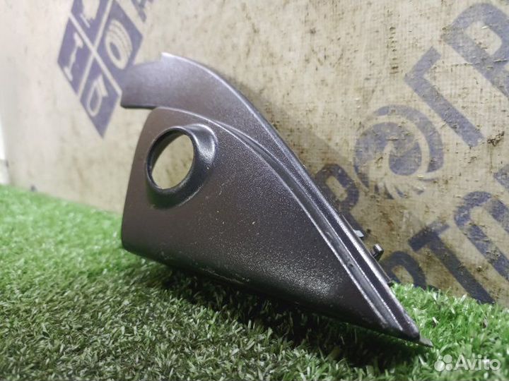 Накладка двери передняя правая Chevrolet Lacetti