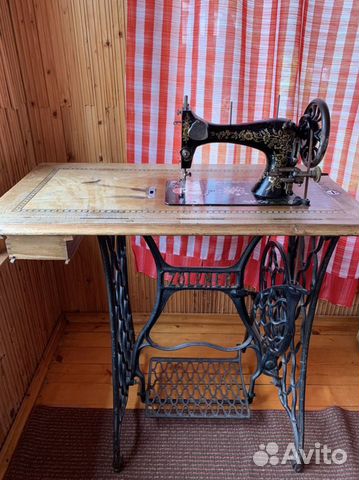 Швейная машина zollner