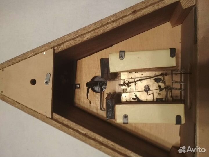 Часы Маяк с кукушкой