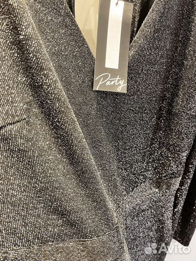 Комбинезон новый 48-50