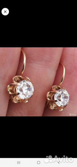 Золотые серьги