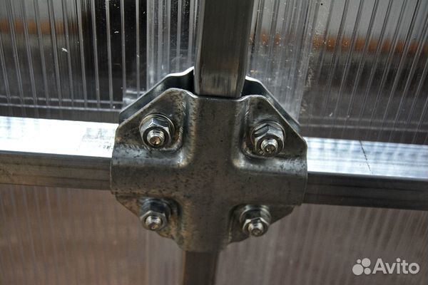 Теплица Сота Богатырь 3*4 м под поликарбонат