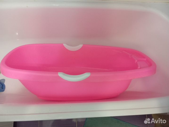 Ванночка для купания с горкой