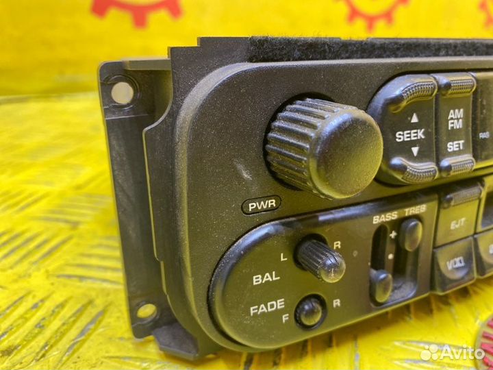 Магнитола Chrysler Voyager 4 2.4 EDZ 2001