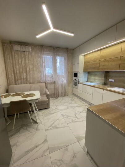 2-к. квартира, 68,6 м², 10/25 эт.