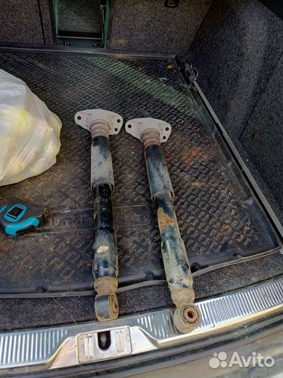 3as513049n амортизатор passat b7 altrack