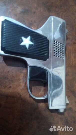 Зажигалка ручной работы