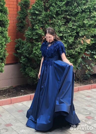 Вечернее платье в пол