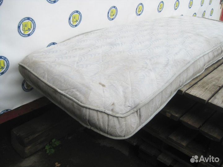 Матрас нижнего спальника 9739701249 mercedes-benz