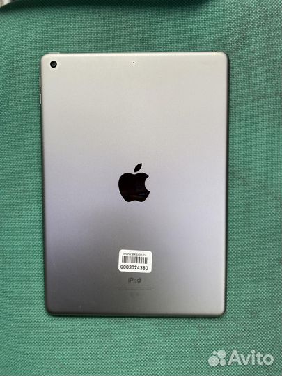 Планшет Apple iPad 5 2017 32GB