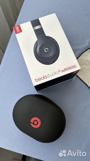 Беспроводные наушники beats