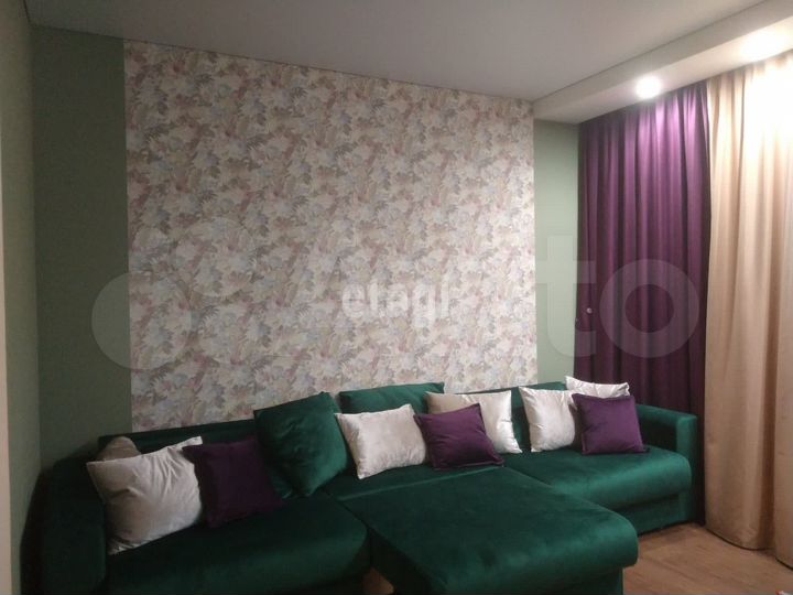 Коттедж 240 м² на участке 10,6 сот.