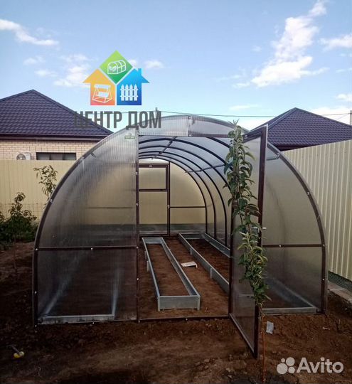 Теплица с поликарбонатом Степная