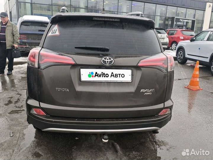 Toyota RAV4 2.5 AT, 2018, 65 000 км