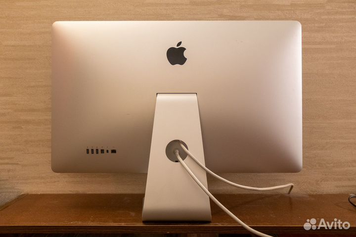 Apple thunderbolt display 27