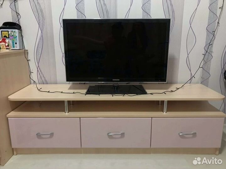 Тумба под тв