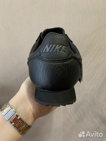 Кроссовки зимние Nike