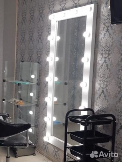 Зеркало с подсветкой