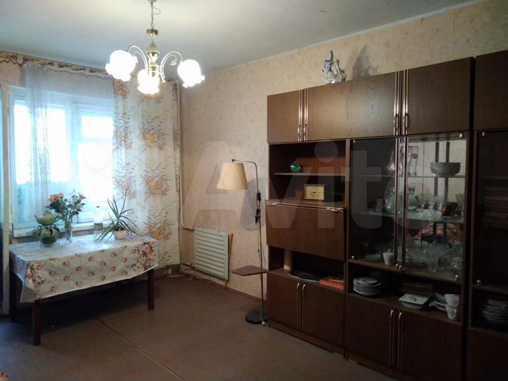 2-к. квартира, 53 м², 3/9 эт.