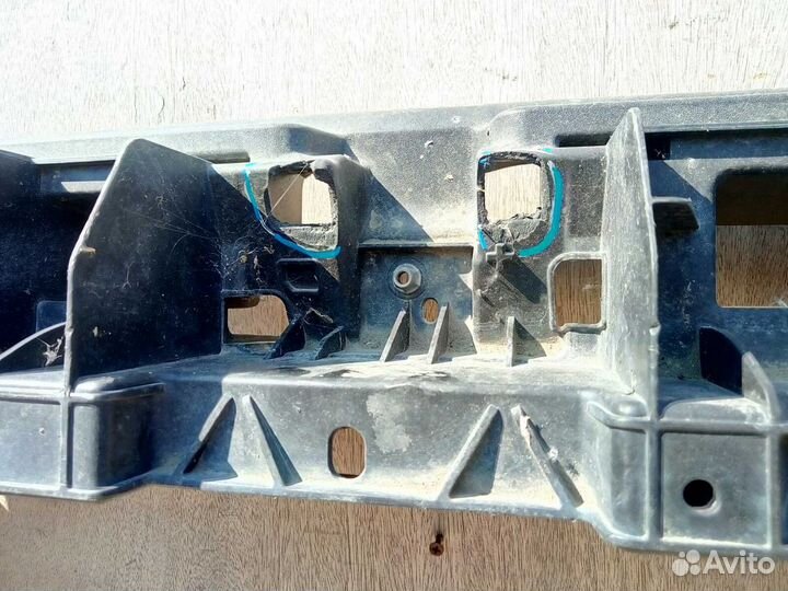 Volkswagen Tiguan с 2016г. - Телевизор Б/У