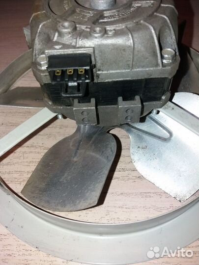 Вентилятор обдува 82е-2010