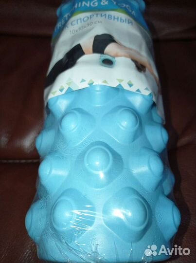 Валик спортивный для йоги. Новый