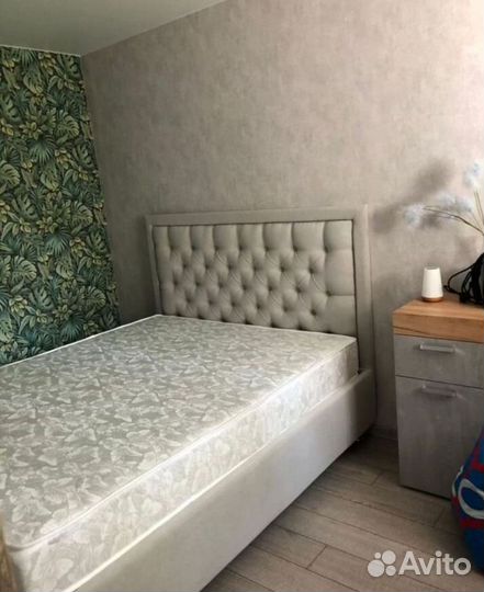 Двухместная мягкая кровать