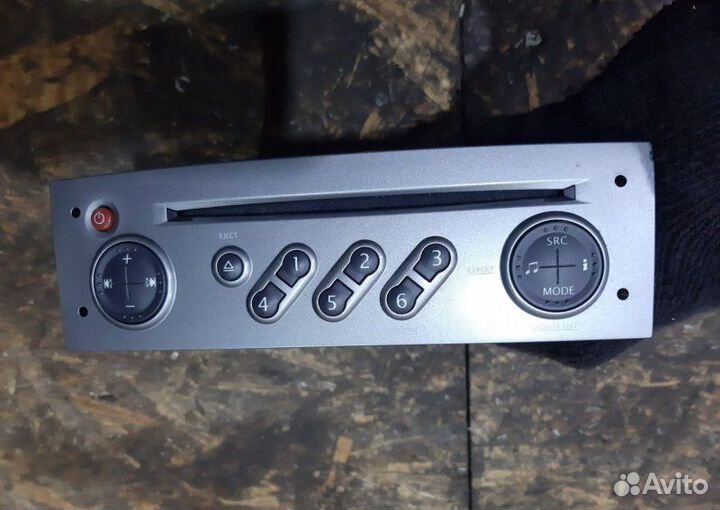 Магнитола Renault Scenic 2