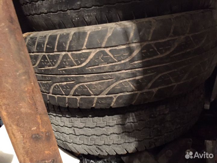 Dunlop Grandtrek AT3 245/75 R16