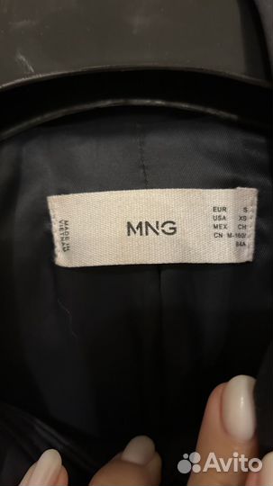 Плащ тренч Mango