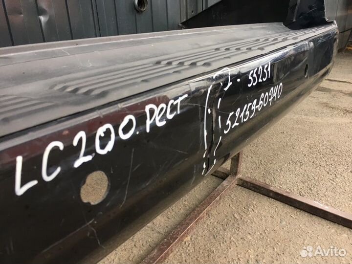 Бампер задний Toyota Land Cruiser 200 2015-2021