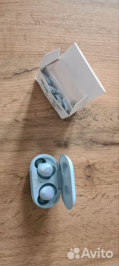 Samsung galaxy buds plus