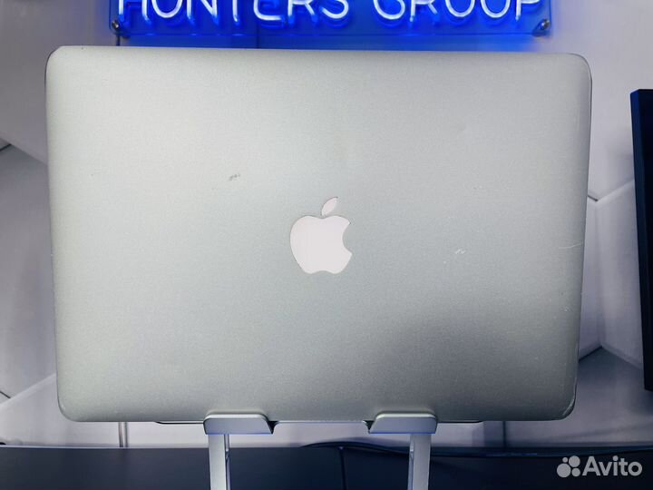 Apple MacBook Air 13 2015 Core i5/8Gb/SSD 128Gb