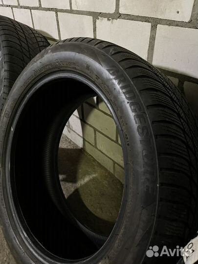 Bridgestone Blizzak LM-001 275/45 R20 110V