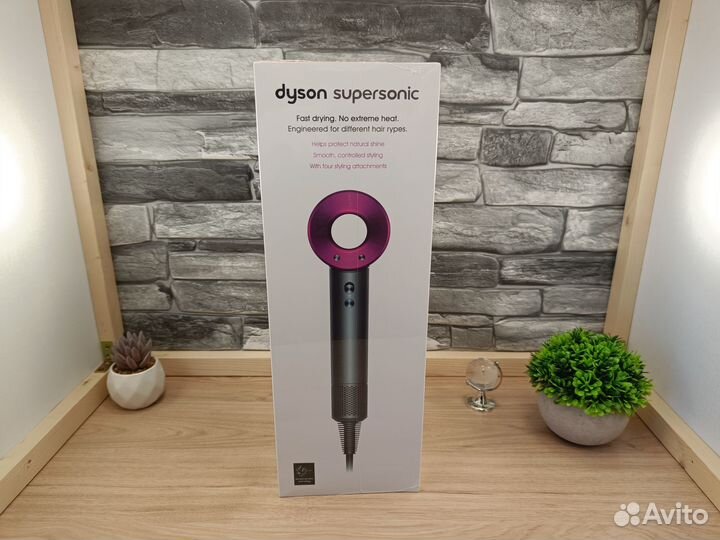 Dyson фен HD08