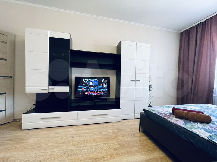 1-к. квартира, 37 м², 8/17 эт.