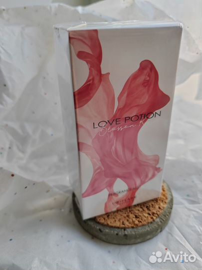 Парфюмированный спрей для тела