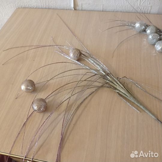 Декоративные веточки, цветочки