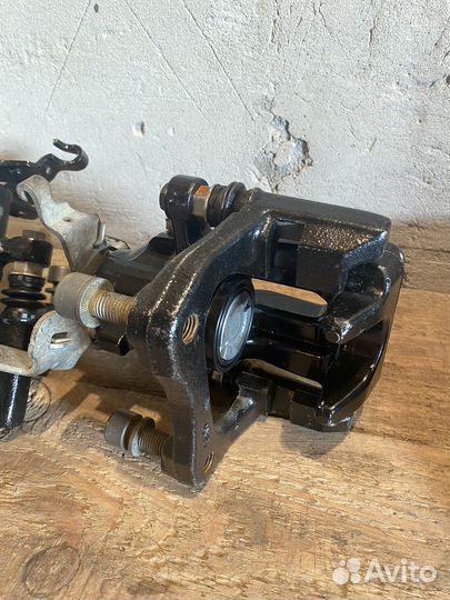 Суппорта задние Octavia A7