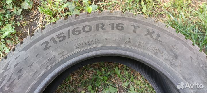 Continental IceContact 3 215/60 R16 99T