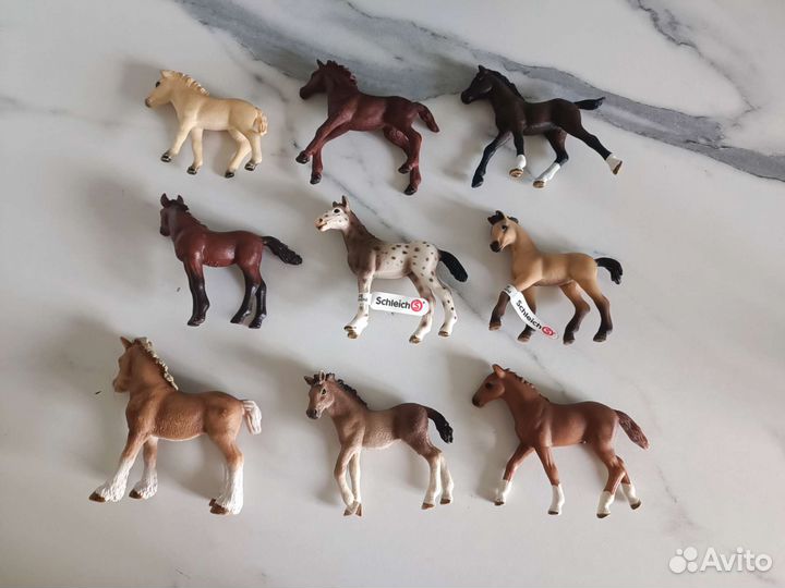 Фигурки schleich жеребята